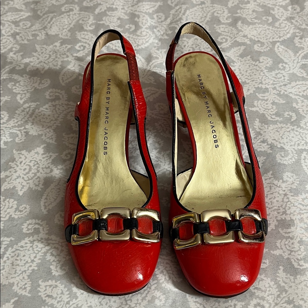 Marc By Marc Jacobs Red and Black Heels with Gold Buckle